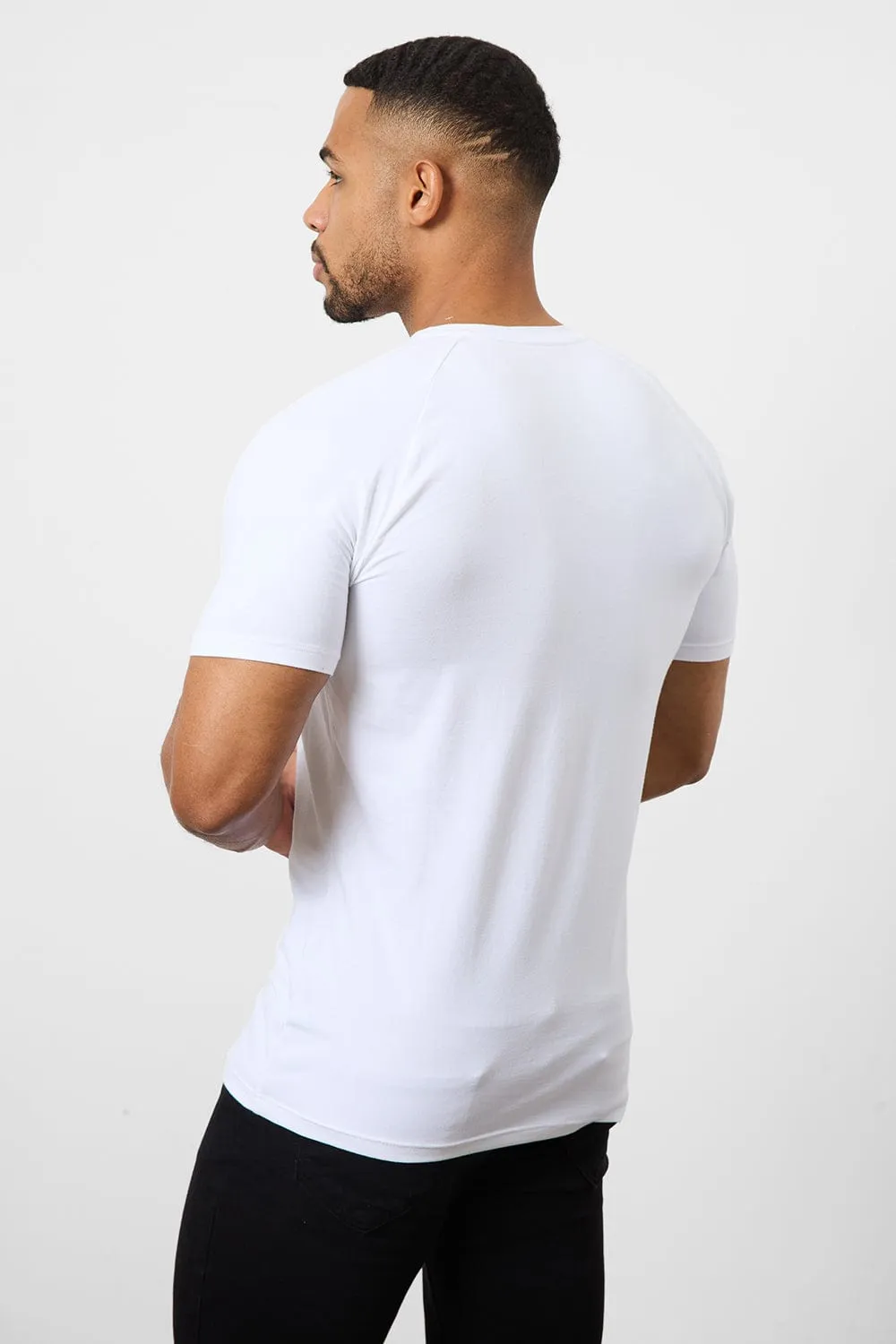 Athletic Fit Favourites V-Neck 3-Pack