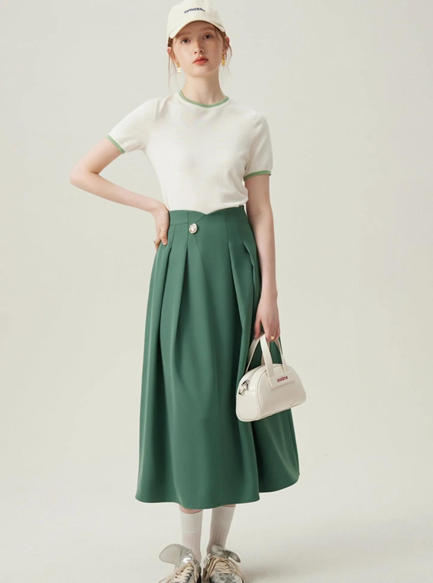 Contrast Edge Basic Everyday T-shirt
