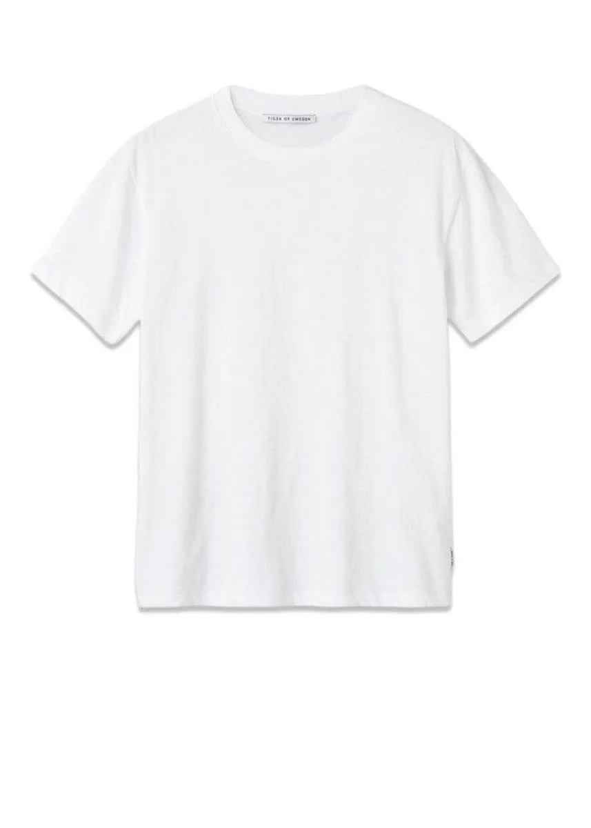 Dillan - White