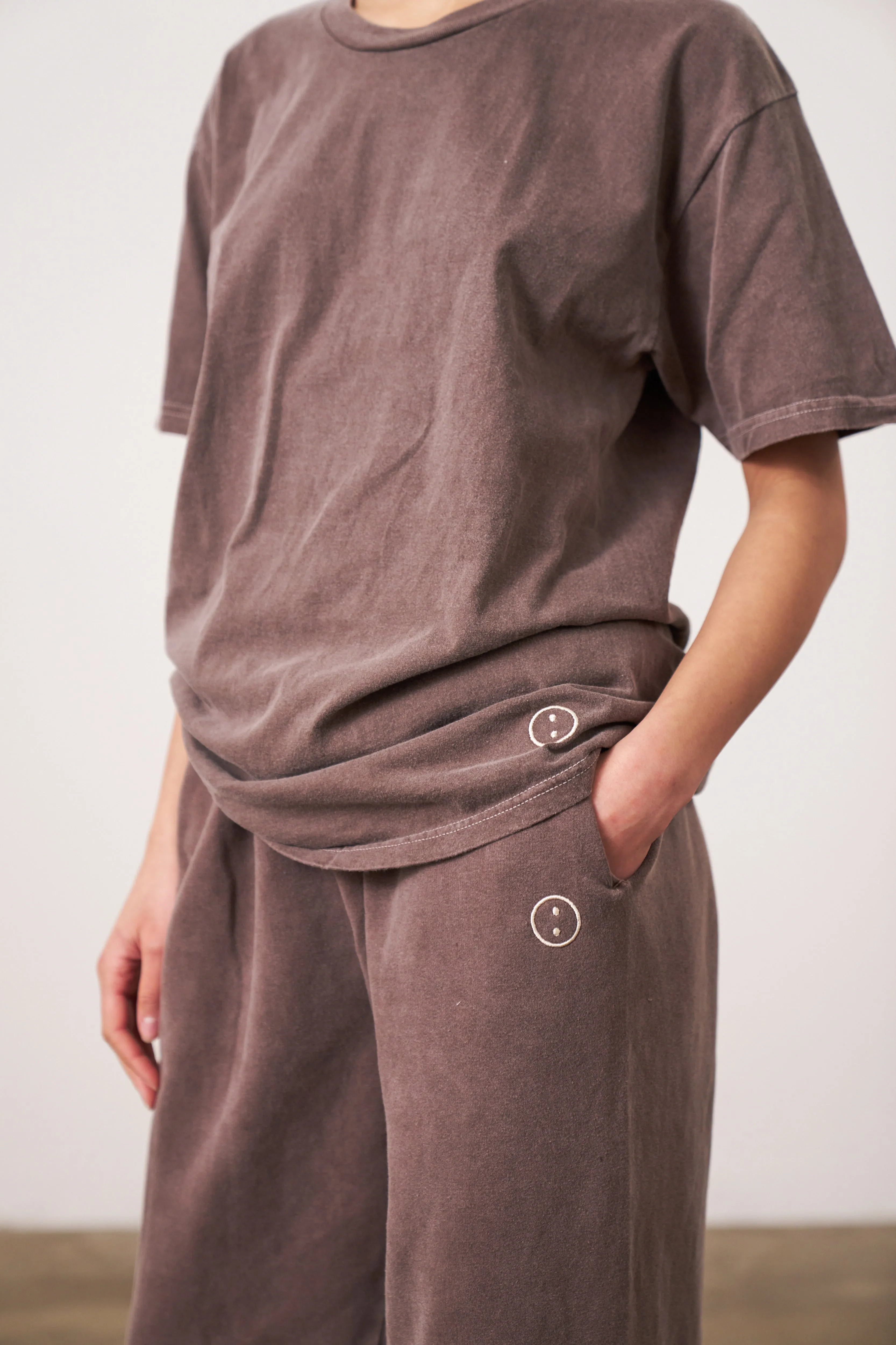 Essentials Vintage Washed Tee - Cocoa