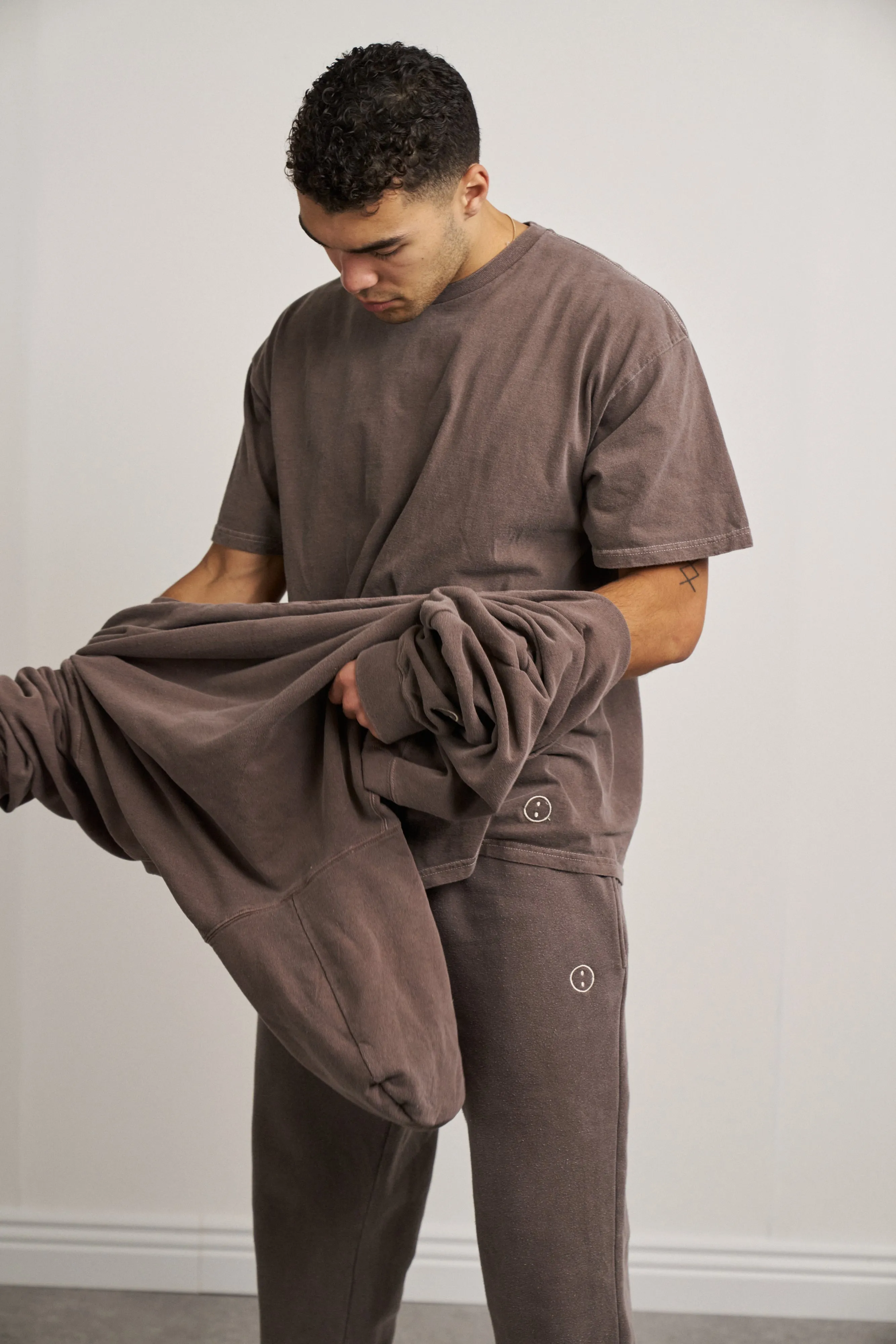 Essentials Vintage Washed Tee - Cocoa