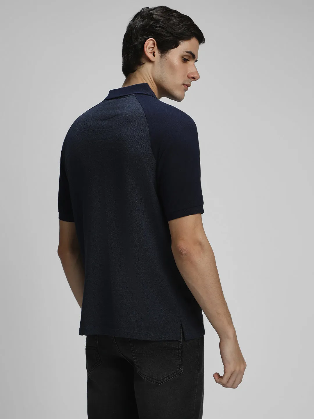 Men's Spread Collar Regular Fit Colorblock Navy T-shirt