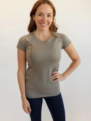 Moon Dust "Evie" Quick Dry Fitted Active Short Sleeve Tee