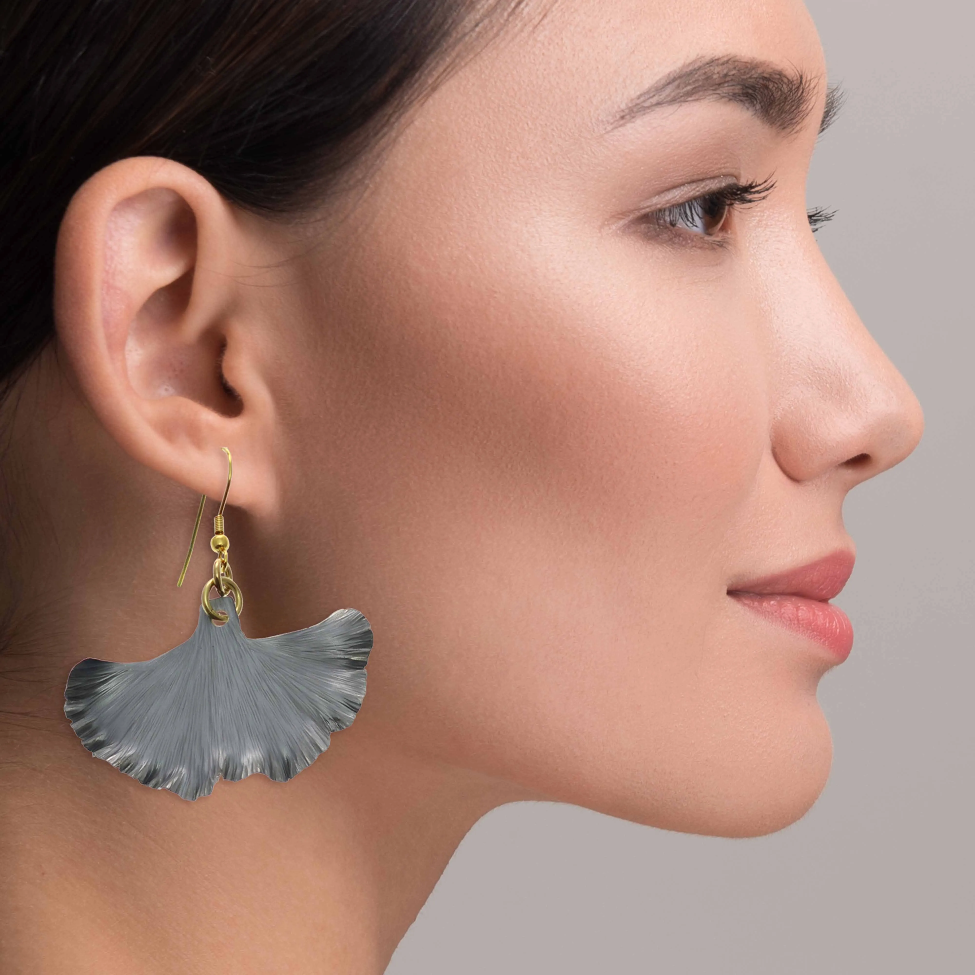 Pewter Gray Anodized Aluminum Medium Ginkgo Leaf Earrings