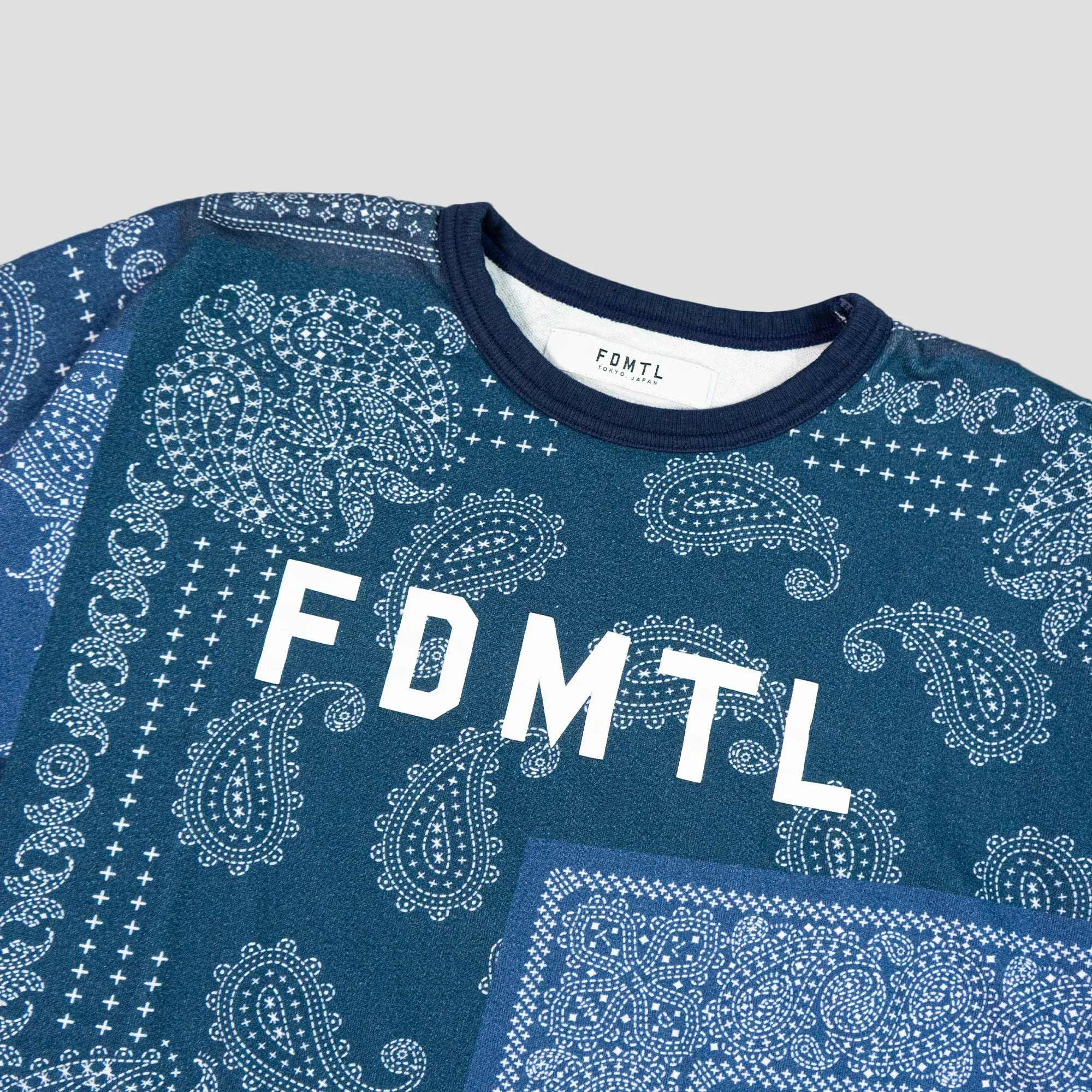 PRINTED PATCHWOTK SWEAT TEE
