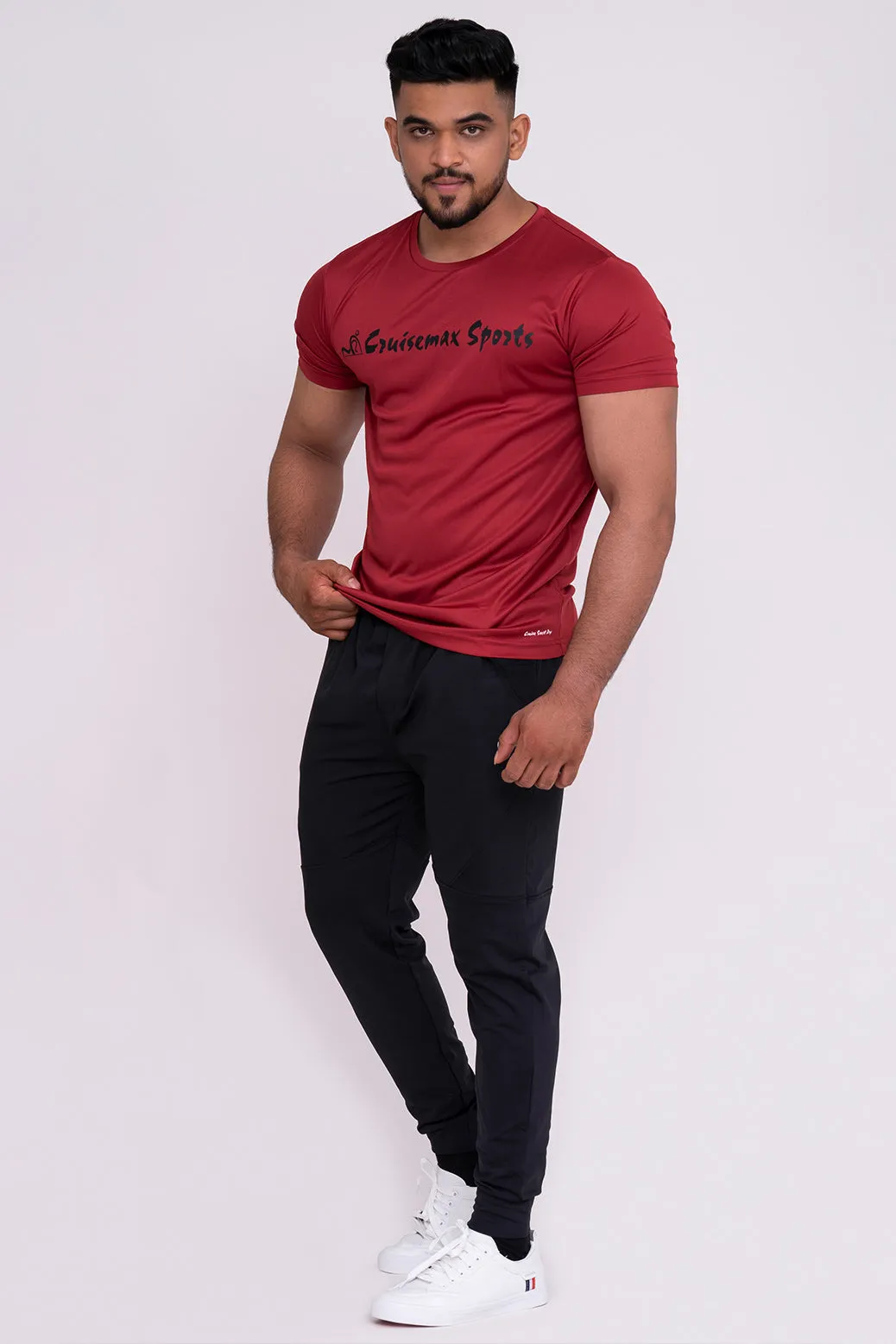 Solid Dye Round Neck T-Shirts Maroon Black