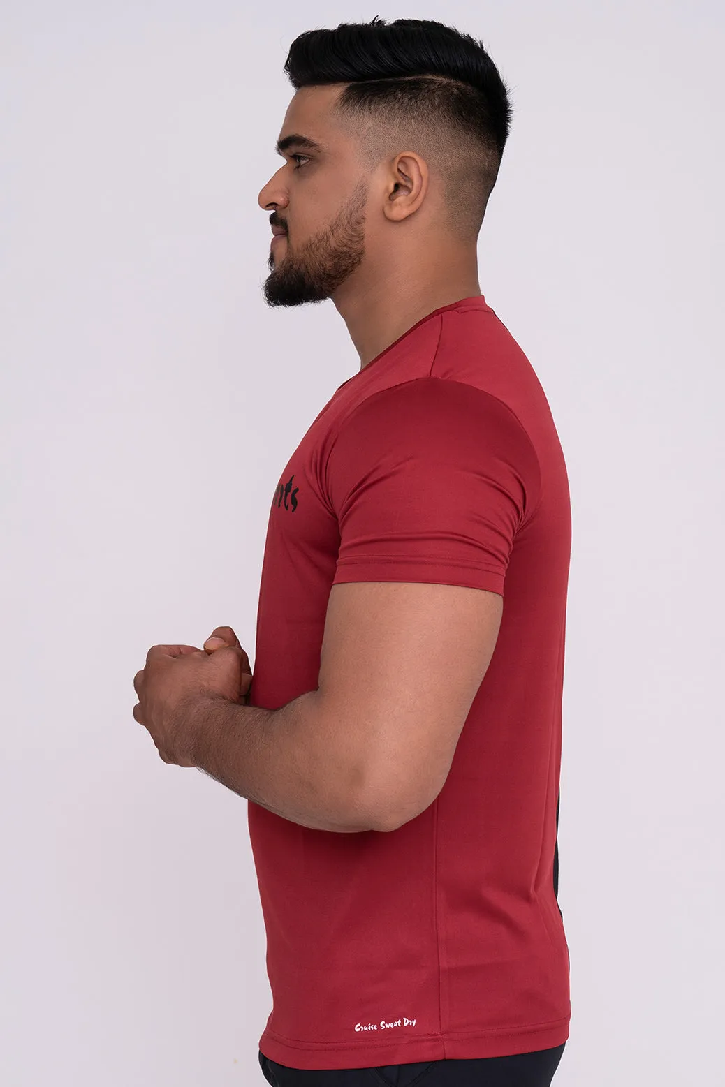 Solid Dye Round Neck T-Shirts Maroon Black