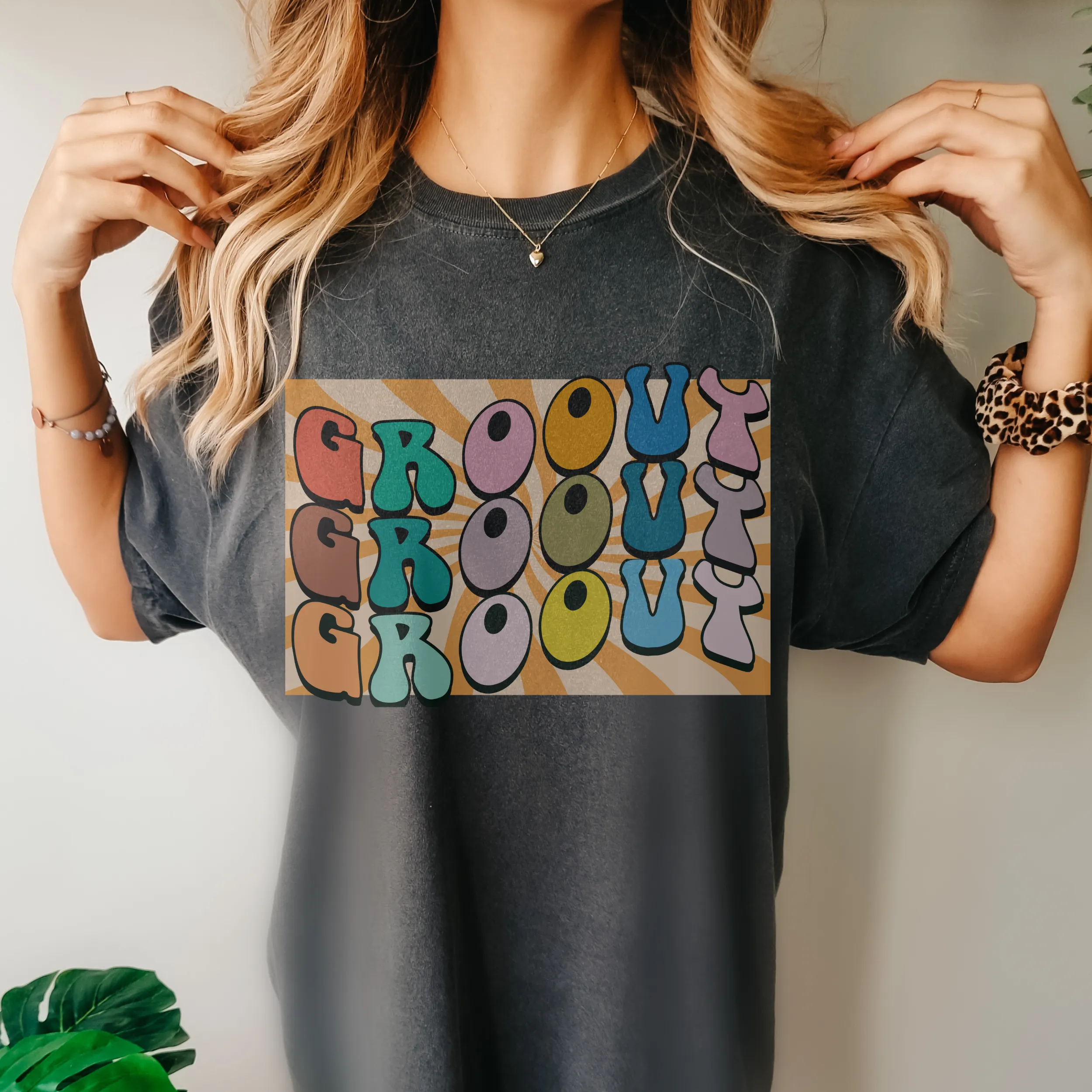 Trendy Seventies Tee, 70's Groovy Comfort Colors® T-shirt, Spring1970's Retro Design T-Shirt in Six Colors, Trendy Summer Tee