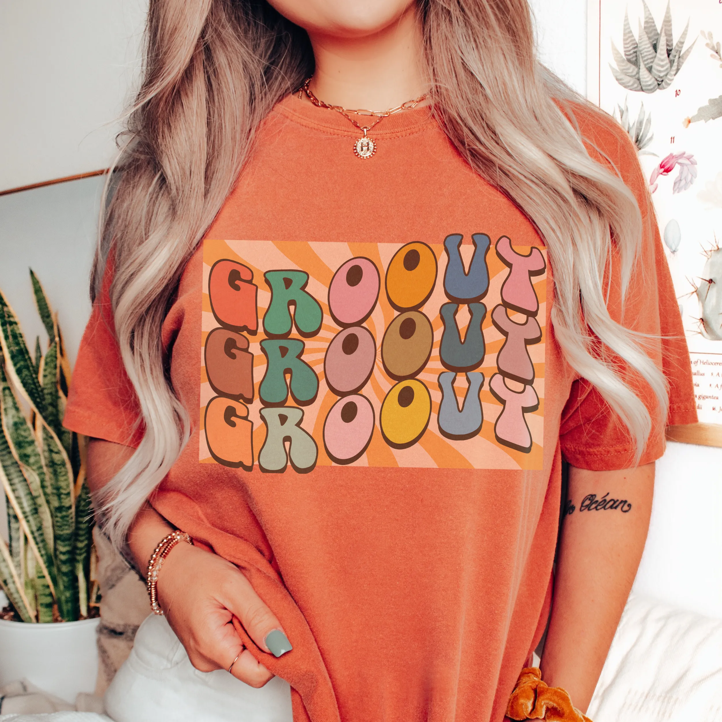 Trendy Seventies Tee, 70's Groovy Comfort Colors® T-shirt, Spring1970's Retro Design T-Shirt in Six Colors, Trendy Summer Tee