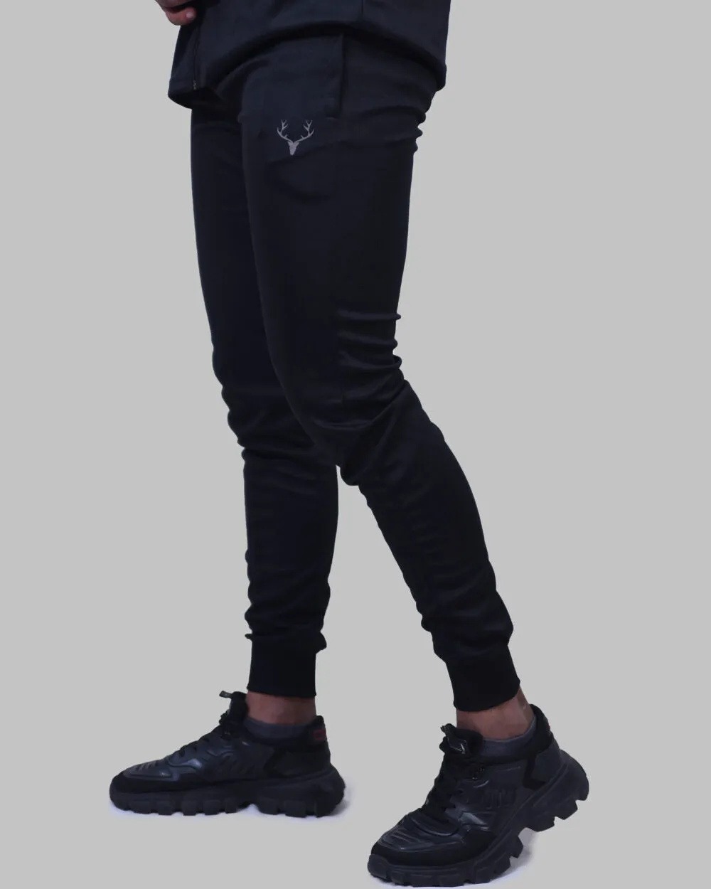 Volt Tracksuit 1.0 (Black)